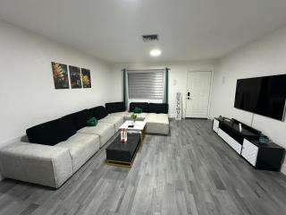 Cozy Unit Near Downtown Miami - 9