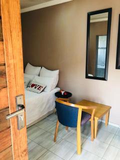 Muhle Guesthouse - Giyani - 8