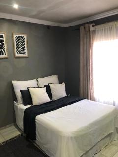 Muhle Guesthouse - Giyani - 8