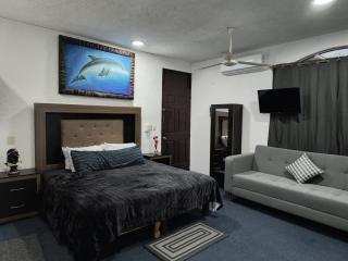 Apartamento En Troncones Con Tres Habitaciones Independientes - Troncones - 0