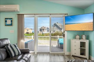 2-Min Walk to Beach Large Deck with Outdoor Sofas - Wells - 3