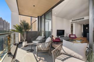 Beau Quarter 2 Bedroom with Balcony and Carpark - 7