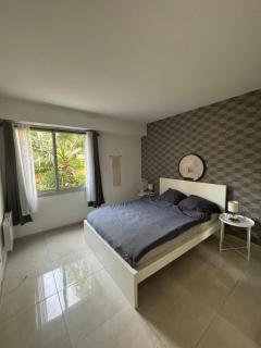 Nice Port , 2BR, 6 Guests, Walk to Beach and Old Town - Nizza - 3
