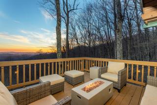 4 Br Mountain Views Sleeps 10 Sauna Hot Tub Arcade - Swiss - 9