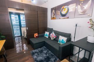 The Giggle Spot Cozy Makati Hideaway Pool & Gym 2270 - Manila - 4