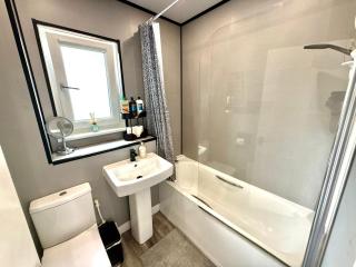 South Gyle House - SuperFast WiFi and Free Parking - 7 minutes from Edinburgh Airport - Edimburgo - 3