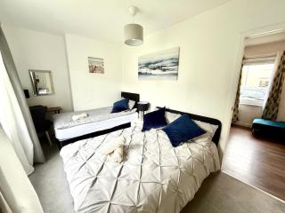 South Gyle House - SuperFast WiFi and Free Parking - 7 minutes from Edinburgh Airport - Edimburgo - 1