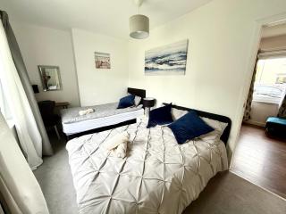 South Gyle House - SuperFast WiFi and Free Parking - 7 minutes from Edinburgh Airport - Edimburgo - 7