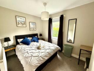 South Gyle House - SuperFast WiFi and Free Parking - 7 minutes from Edinburgh Airport - Edimburgo - 9