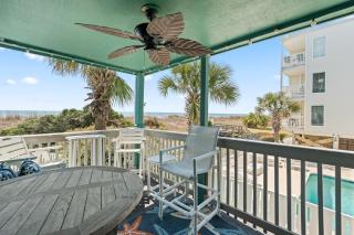 Oceanfront WC Villa- Pool, Corner Balcony, King Bed - Myrtle Beach - 9