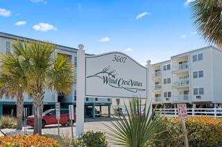 Oceanfront WC Villa- Pool, Corner Balcony, King Bed - Myrtle Beach - 5