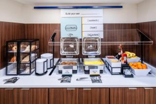 Garner Hotel Salt Lake City Airport by IHG - Salt Lake City - 6