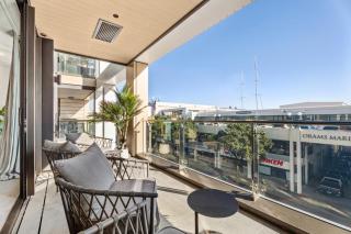 Beau Quarter 2 Bedroom with Balcony and Carpark - 1