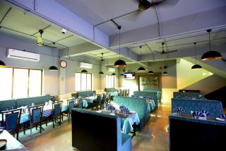 The Luxury Maharaja The Royal Resort - Thane - 9