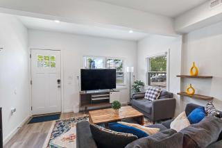 4BR 2BA Hot Tub Home By The Bay - 6