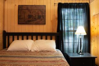 Lakeview Cedar Cabin - Whistle Stop - 2 - Mead - 0