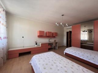 Apartment Ivana - free parking - Karlovy Vary - 2