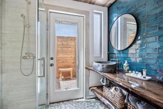 Romantic Luxury stay w Sauna, Pool & Amenities on 10 acres - Wimberley - 6