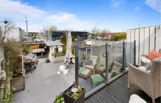 3 Bedroom Stunning Home In Sellebakk - Sellebakk - 1