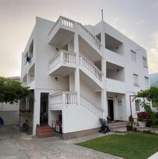 Apartments Avdic - Sutomore - 0