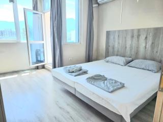 Opal Hause - Sofia - 5