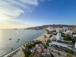 Newly Renovated Oceanfront Duplex In Rodadero - Gaira - 0