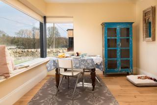 Lakeside Cottage, Emily - - 4