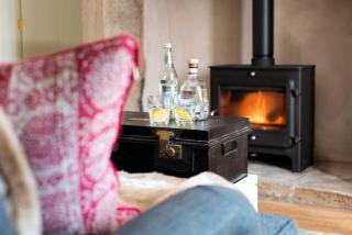 Lakeside Cottage, Emily - - 8