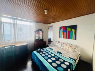 Habitaciones junto a Clinica Santa Fe - Bogota - 4