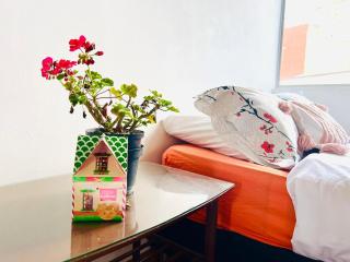Habitaciones junto a Clinica Santa Fe - Bogota - 2