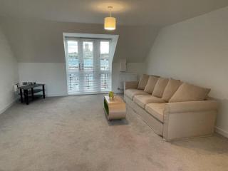 Private Bedroom in a Shared Penhouse - - 1