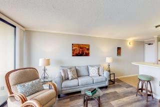 San Luis Getaway #435 by Vacasa - Galveston - 7