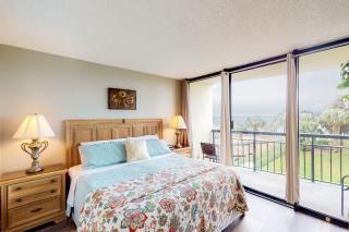 San Luis Getaway #435 by Vacasa - Galveston - 3