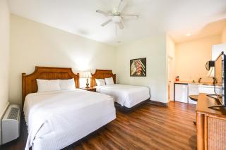 Breezy Naples Studio Condo with Screened Porch! - Naples - 8