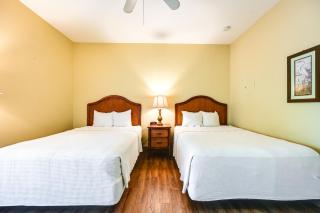 Naples Escape with Community Pool and Marina View! - Naples - 6