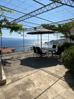 Apartman Mario - Omiš - 0