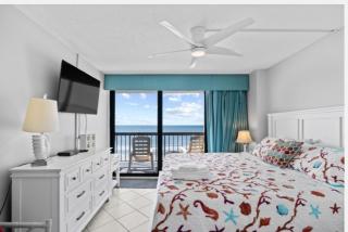Oceanfront Waterpointe 1 Unit 806 3 bedroom 2 bath Balcony Pools - North Myrtle Beach - 7