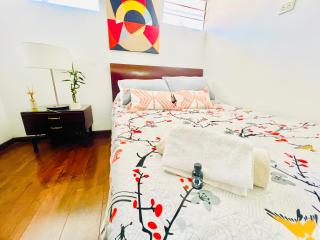Habitaciones junto a Clinica Santa Fe - Bogota - 7