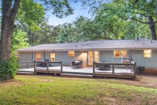 The Ultimate Retreat Sleeps 16 Fun and Relaxation - Decatur - 9