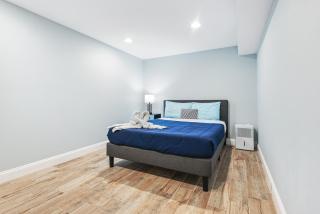 World Cup, Sleeps 16, Near Stadium, 7 BDR - 1