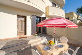 Casa Pascoli Near Sandy Beach - Happy Rentals - Porto Cesareo - 0