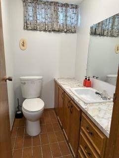 3 Beds Guest Suite near DT & YYC - Calgary - 6