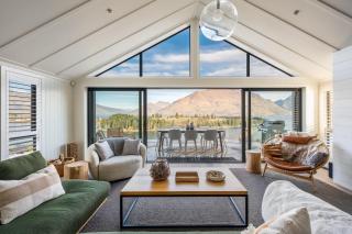 Villa Tihi- Hot Tub- Lake View- Gas Fire- BBQ- AC - 9