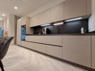 Varese-3Camere-parcheggio - Varese - 3