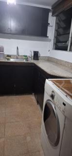 Apartamento cerca del Metro y Hoteles El Cangrejo - Panama City - 1