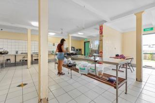 Mangoes Backpacker Hostel & Farmstay - Bowen - 3
