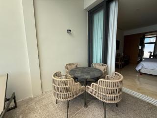 Zantamar Penthouse 607B - 4