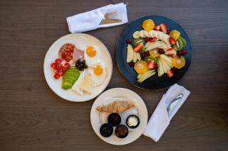 Nia Boutique Hotel by Rapo's Resort - Himare - 5
