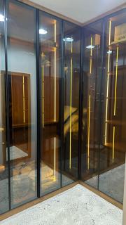 Luxury 1BR Apartment with Stunning View - Abū Rawwāsh - 0