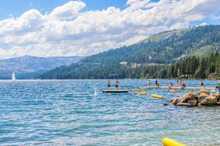 Hillside View Vacation Home - Truckee - 8